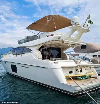 Ferretti 530