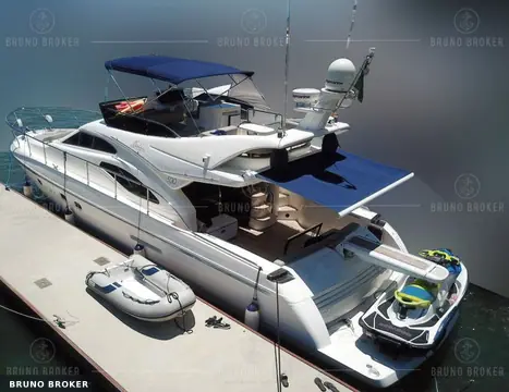 Ferretti 500